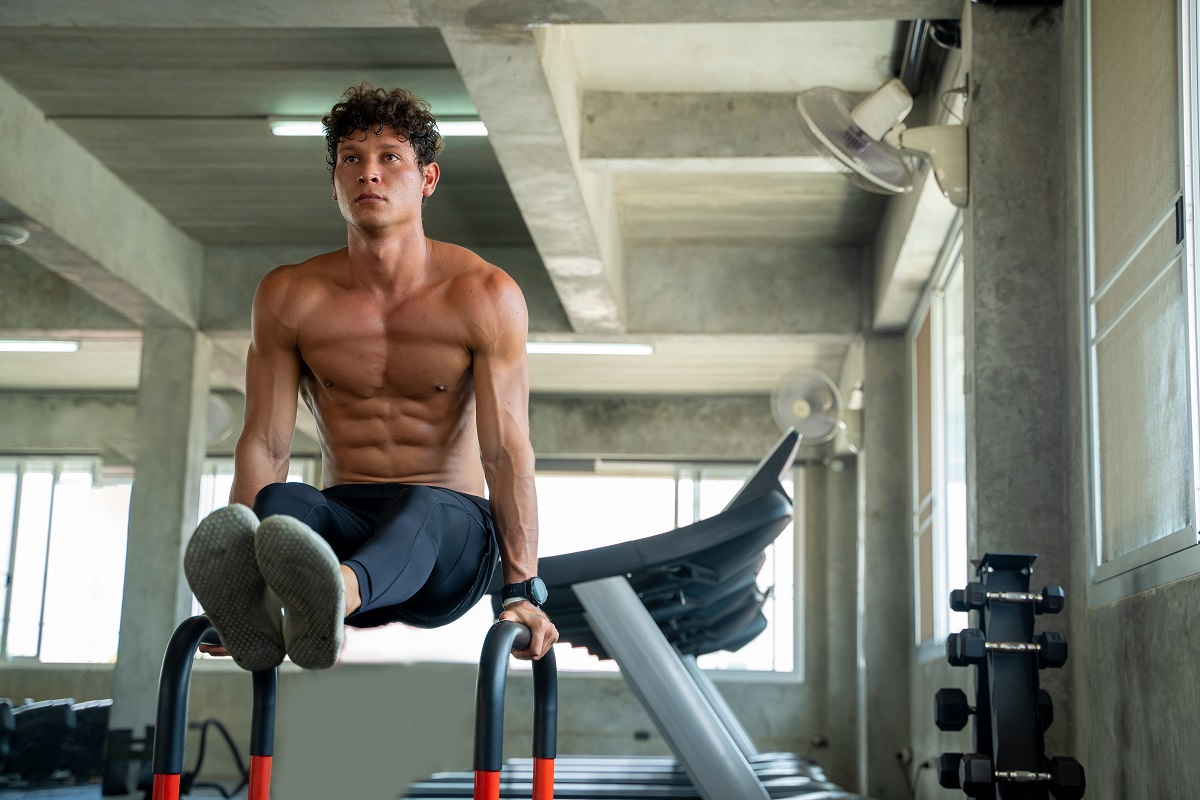 4 Ridiculously Hard Upper Body Calisthenics Workouts