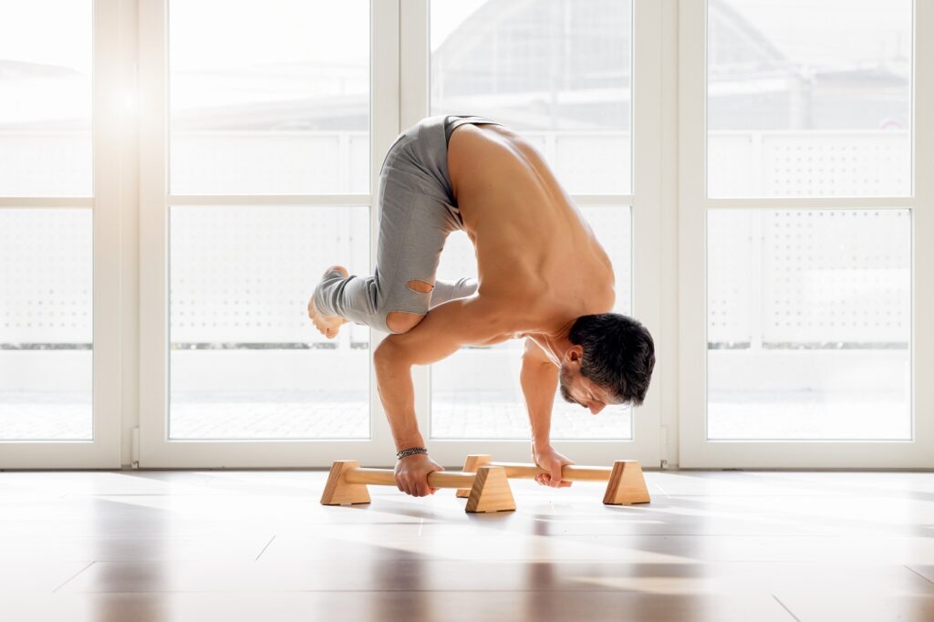 tuck planche progression
